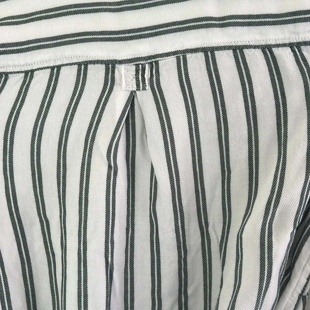 Isabel Maternity by Ingrid & Isabel Green and White Striped Tie Shirt Sz xs